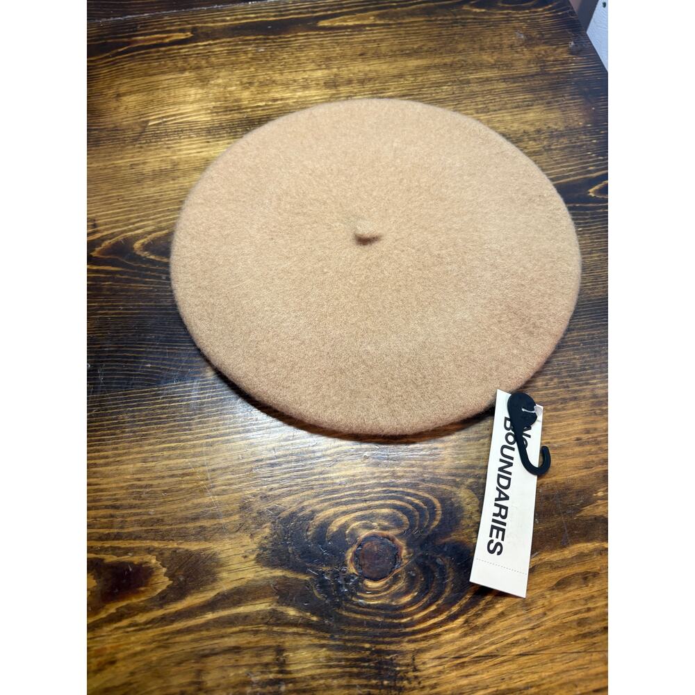 No‎ Boundaries Tan Wool Felt Beret